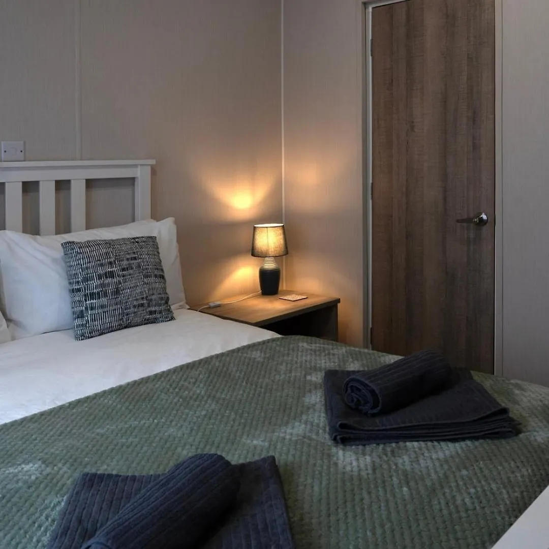Bittern Lodge: 3bd Retreat In South Lakeland Park * Borwick