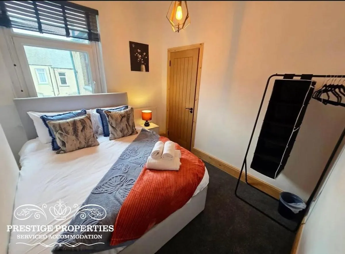 12 Romney Road By Prestige Sa Casa vacanze Barrow-in-Furness
