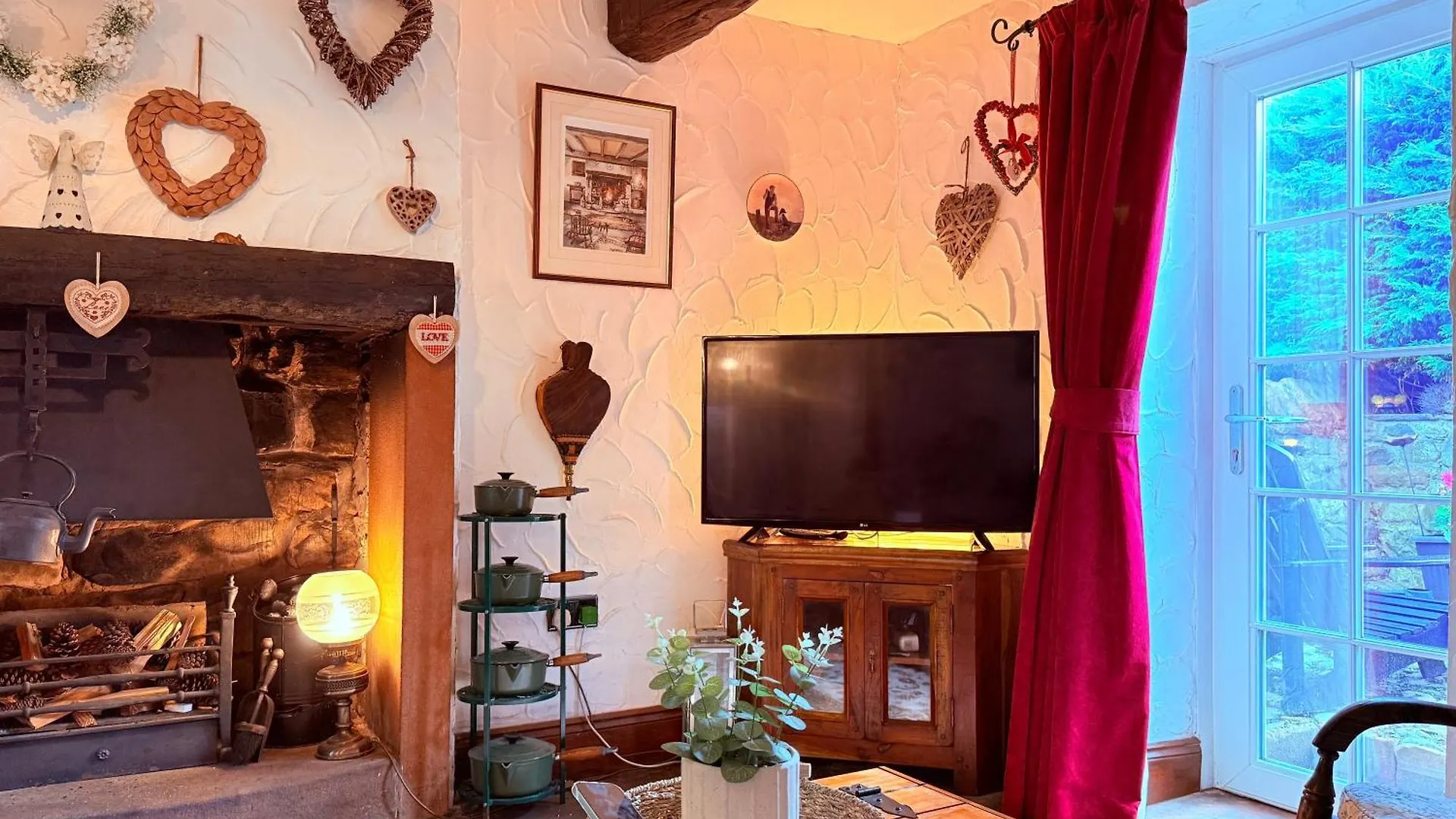 Semesterbostad The Buttoned Hearth In Ullswater