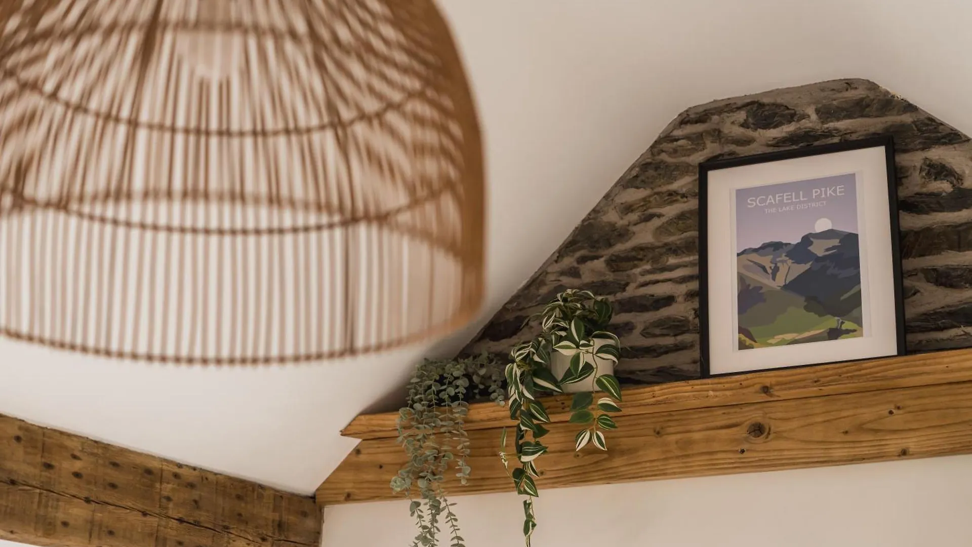 Ferry View Cottage, 3 Bed En-suite, Hot Tub Bowness-on-Windermere