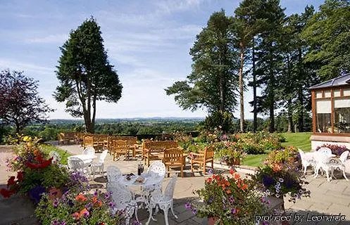 Manor & Garden Szálloda 4*