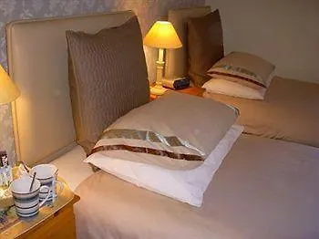 Cherry Trees Hotel 4*