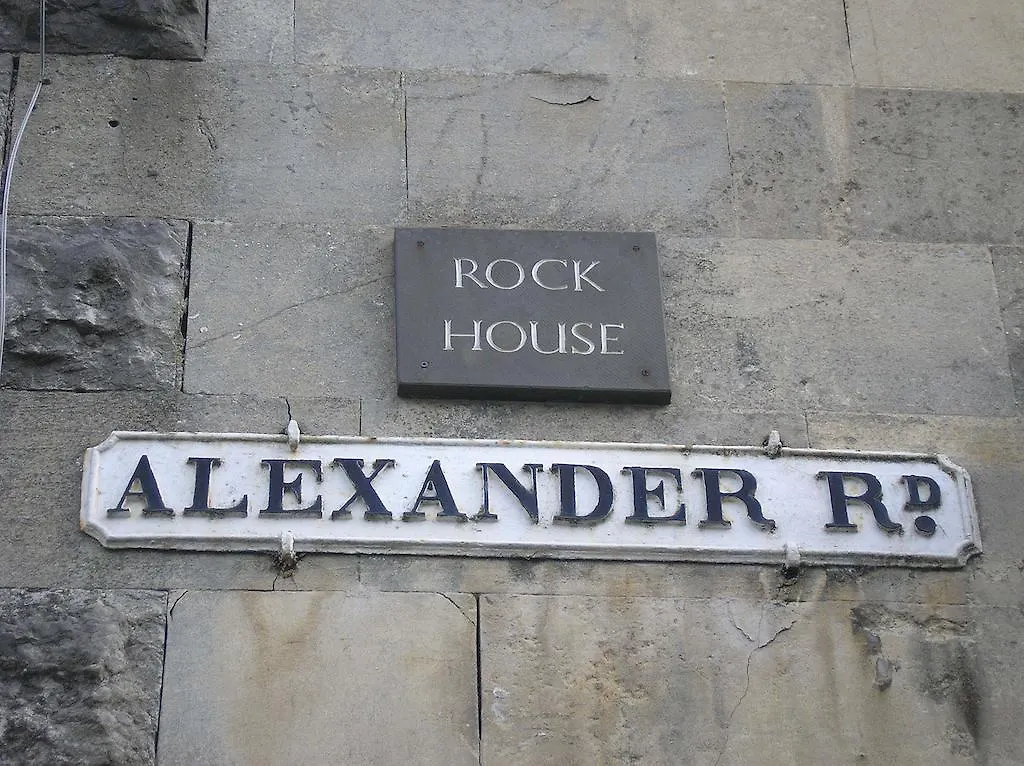 Bed & Breakfast Rock House *