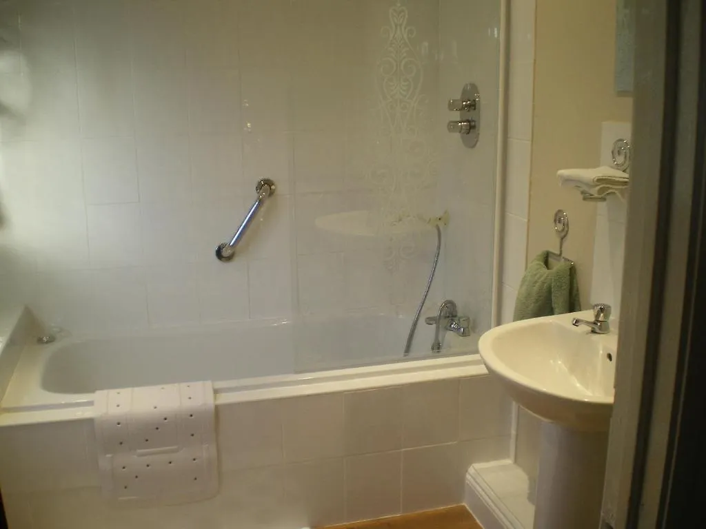 Laurel House 5* Penrith