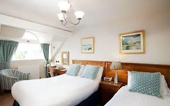 Oakfold House 게스트하우스 4*