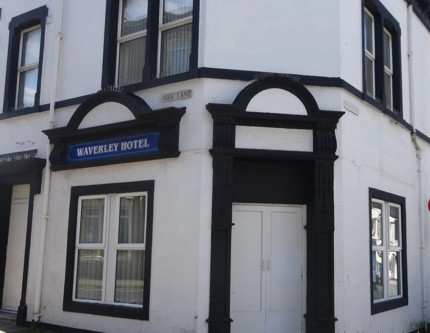 Waverley Hotel