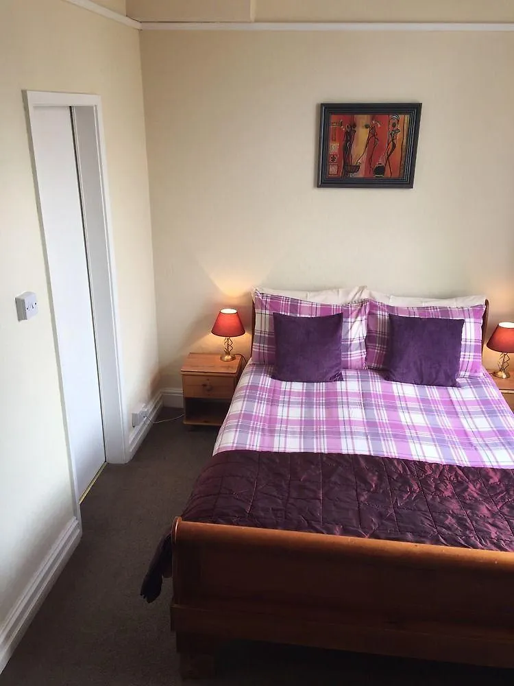 Westbury House Penzion 3*