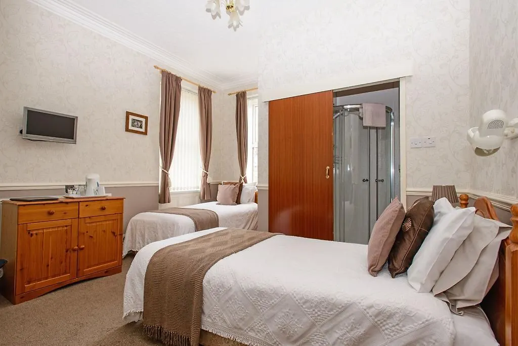 Cherry Grove 4*