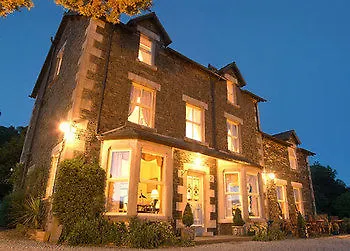 West Vale Country House