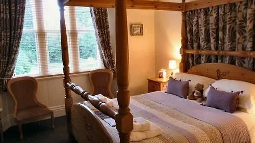 Chestnuts (adults Only) Guest house