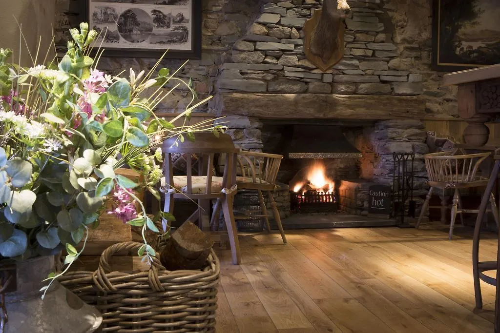 The Queen's Head Hotel