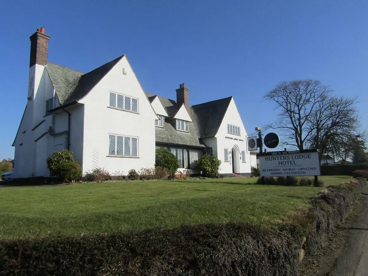 Hunters Hotel 3*