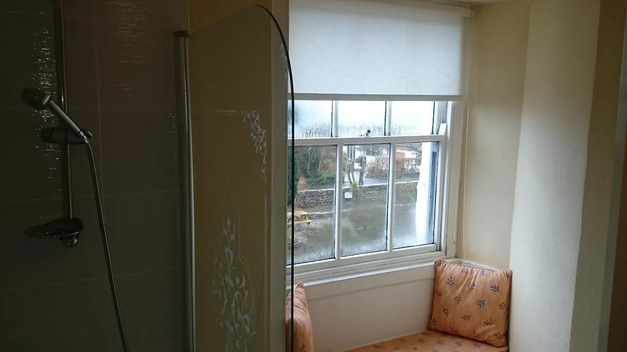 The Silverdale 3*