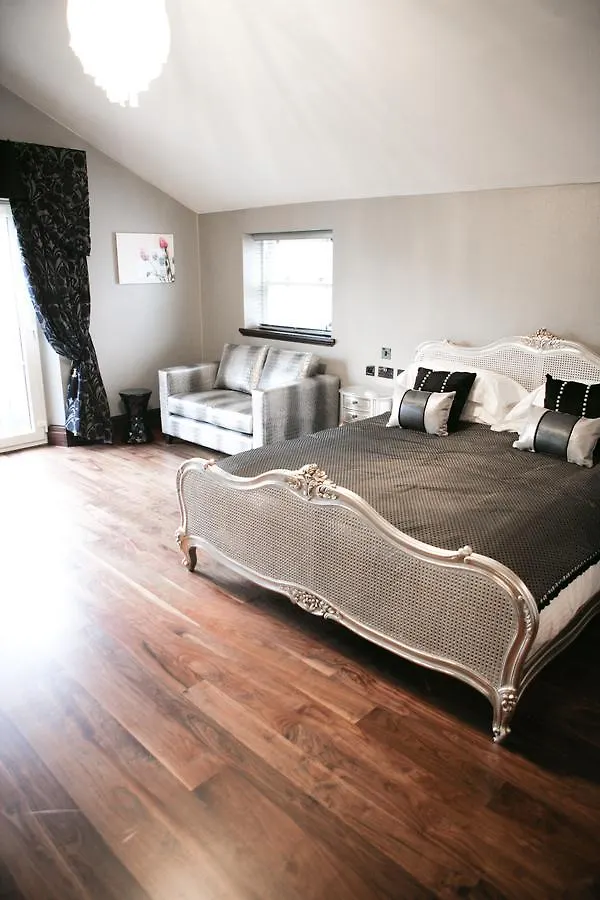 Pensionat Windermere Suites