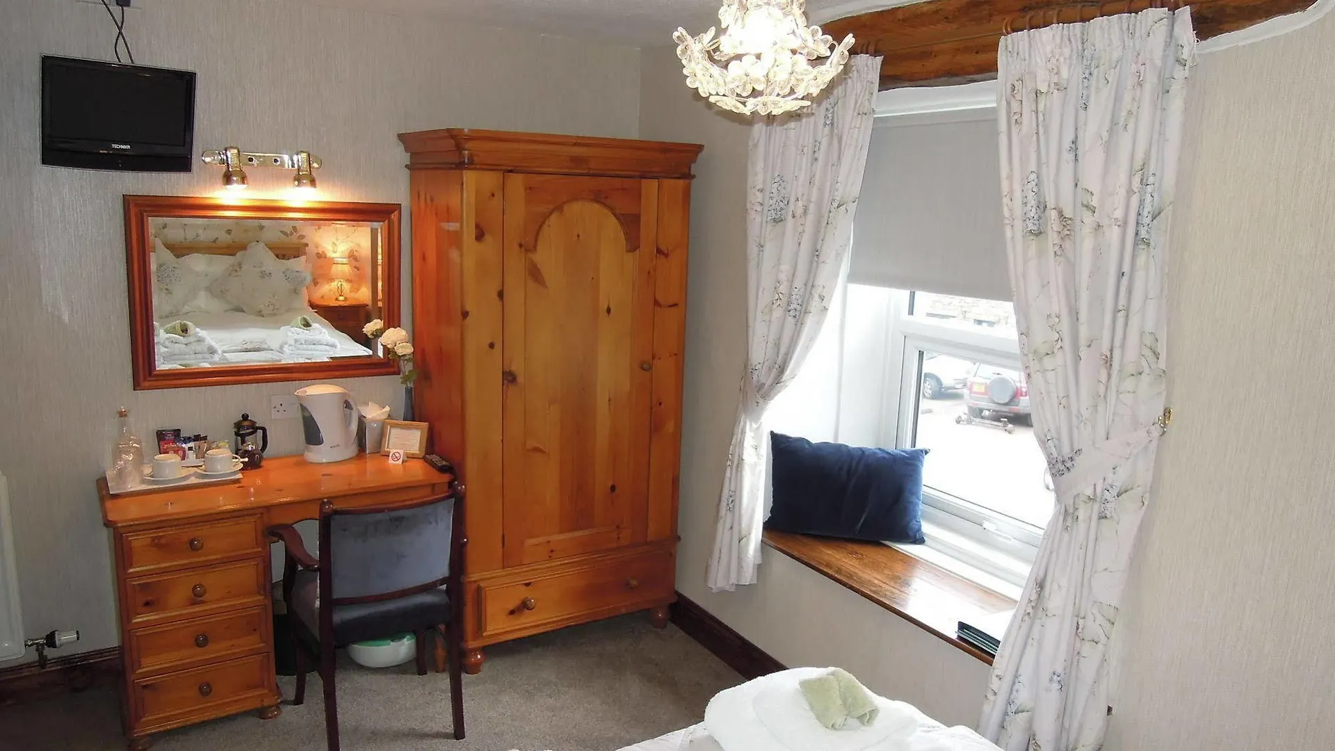 The Black Bull At Nateby 4*