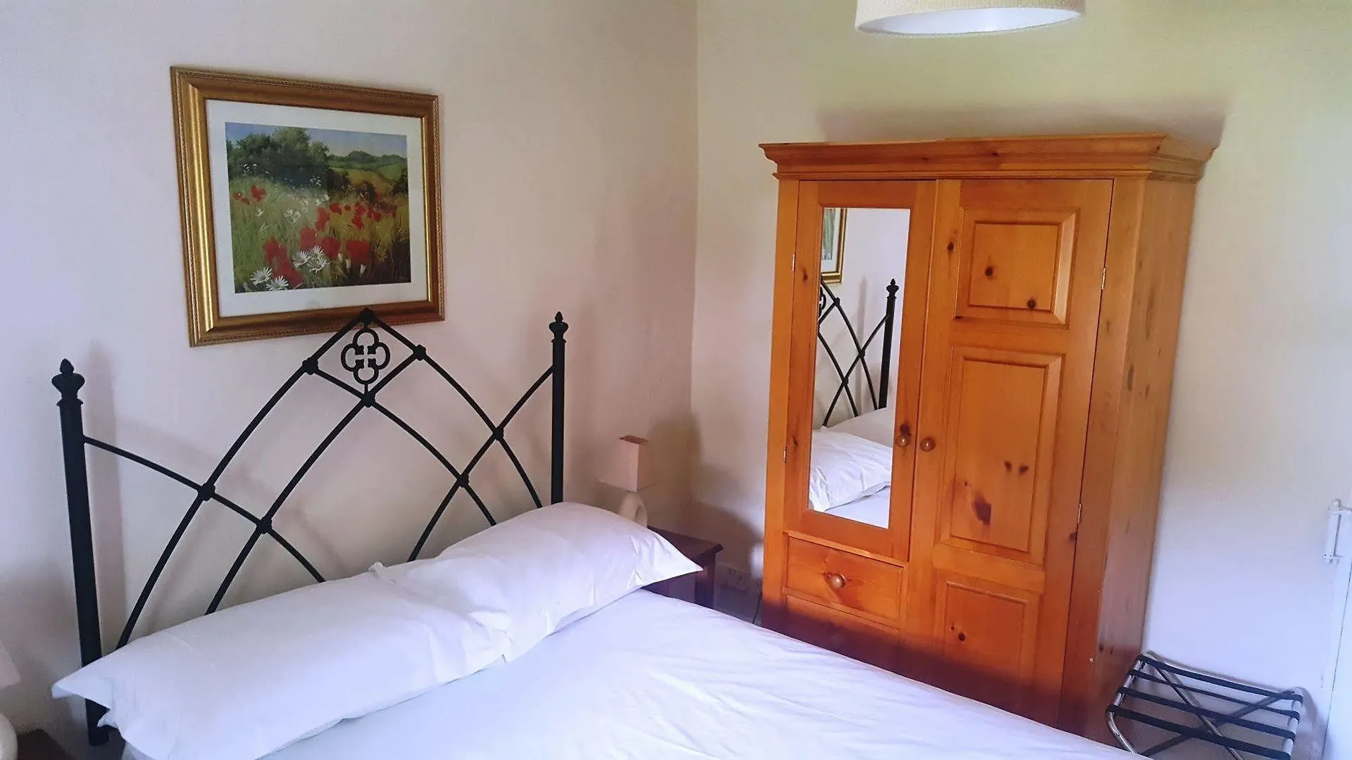 Bower House 3*