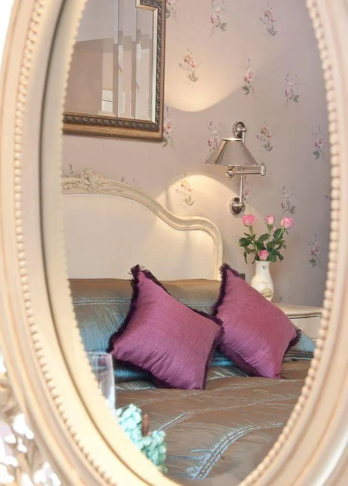 Bay (adults Only) Konukevi 4*