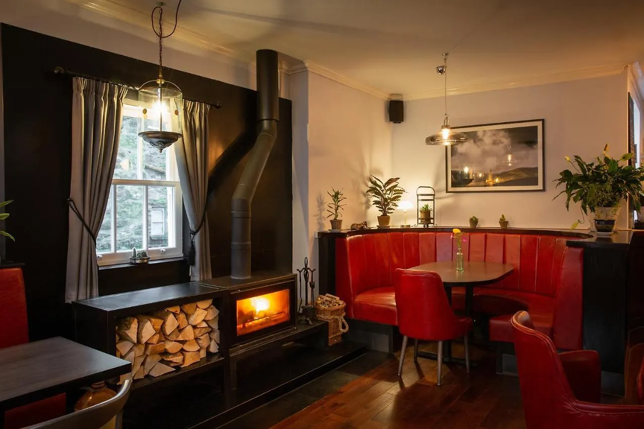 The Black Bull 5*