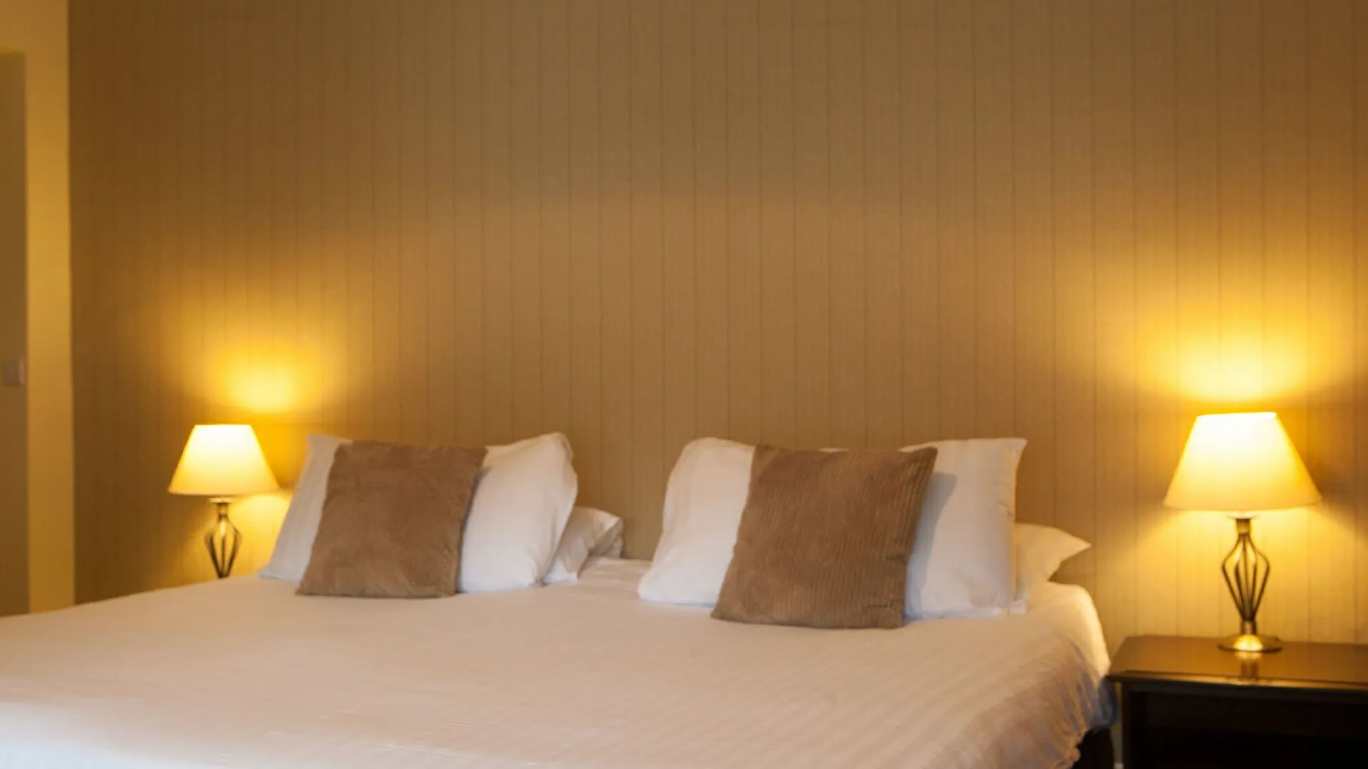 Guest house The Lamplighter Dining ~ 3*