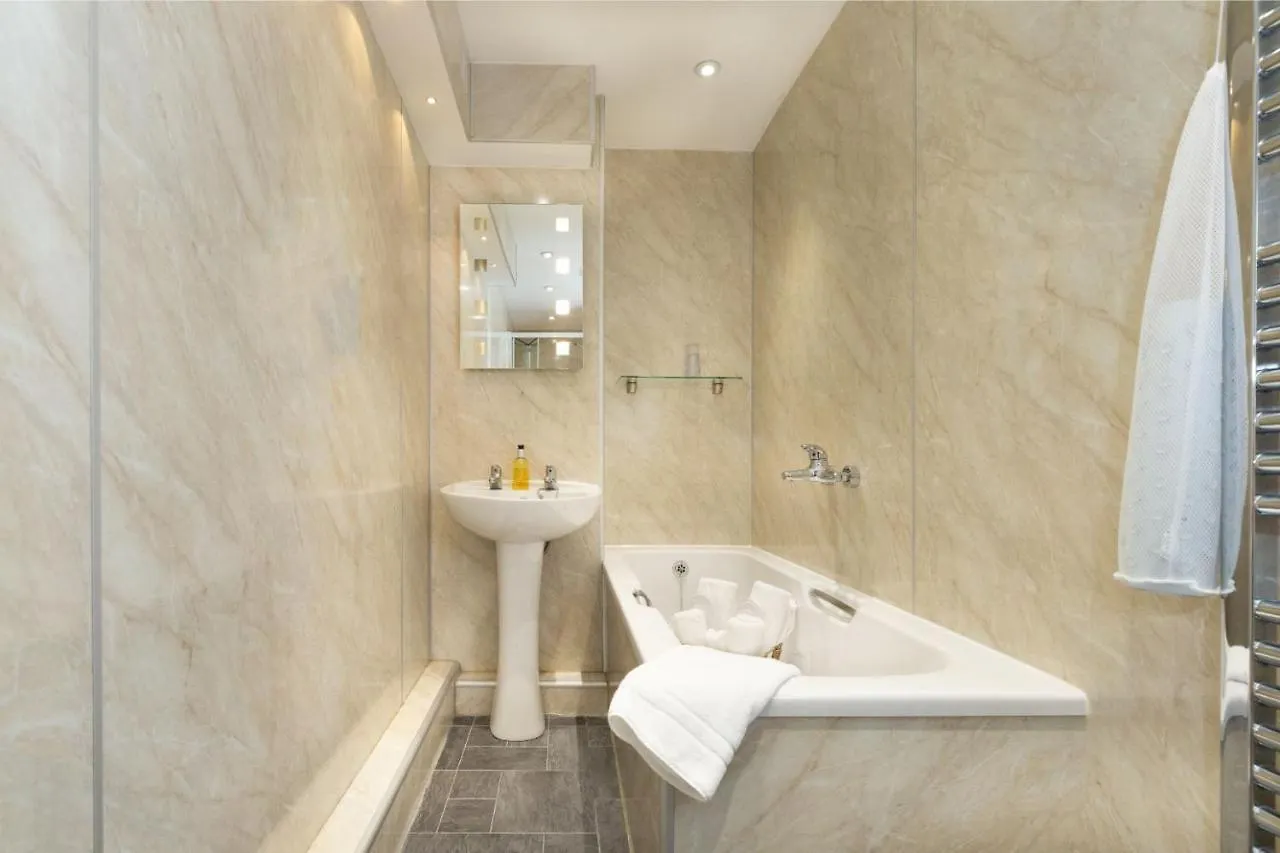 Brantholme 4* آمبيلسايد