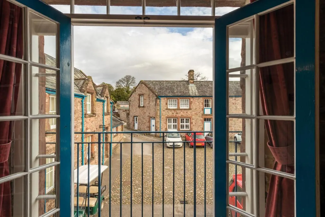 Muncaster Castle Coachman's Quarters 住宿加早餐酒店 4*