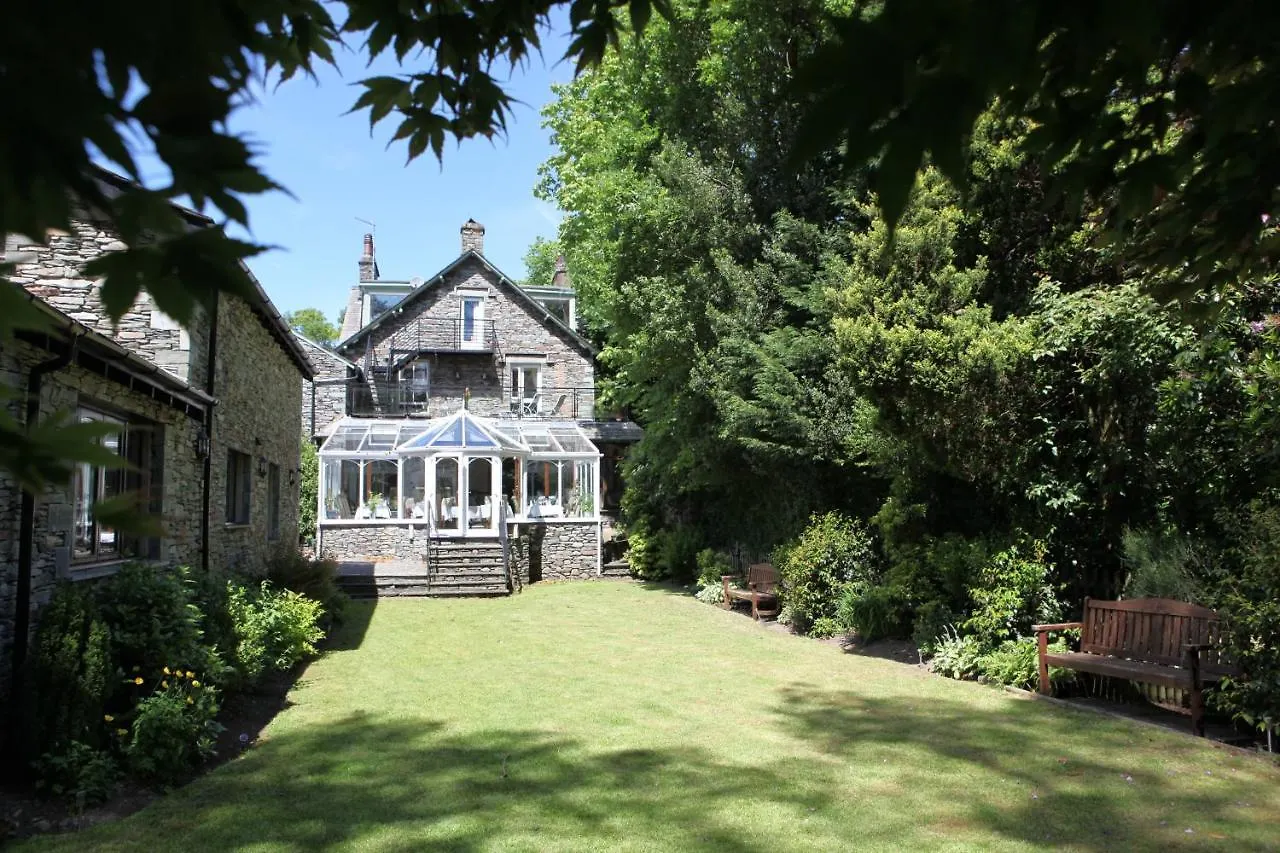 Victorian House جراسمير