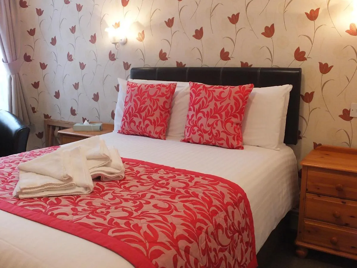 Holmlea Exclusively For Adults 3*